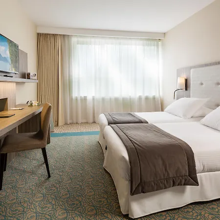 Golden Tulip Aix Les Bains - &