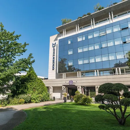 Golden Tulip Aix Les Bains - & Hotel Aix-les-Bains
