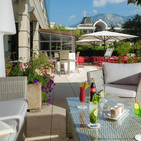 Golden Tulip Aix Les Bains - & ホテル 4*