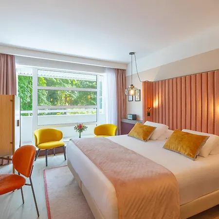 Golden Tulip Aix Les Bains - &