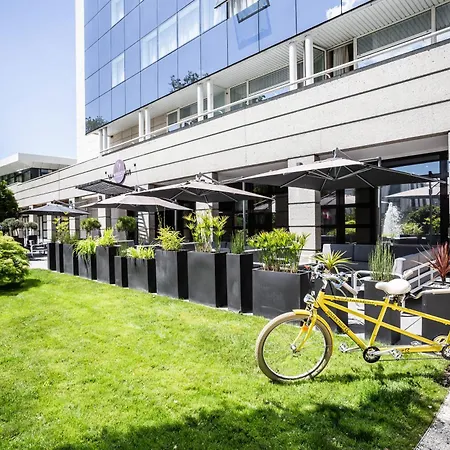 ホテル Golden Tulip Aix Les Bains - & エクスレバン