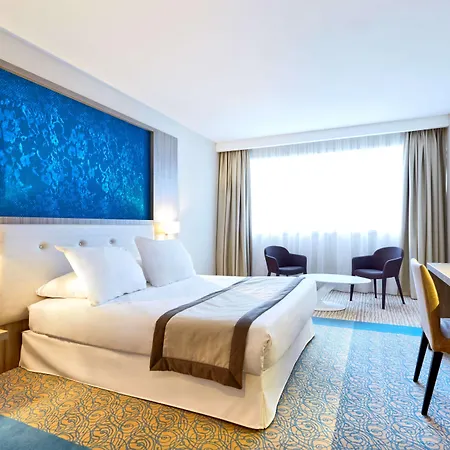 Hotell Le Riviera - Restaurant & - Ex Golden Tulip Aix Les Bains