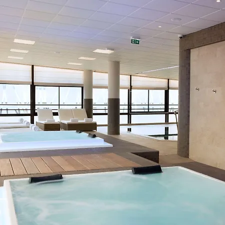Le Riviera - Restaurant & - Ex Golden Tulip Aix Les Bains 4* Aix-les-Bains