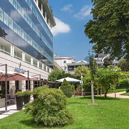 Le Riviera - Restaurant & - Ex Golden Tulip Aix Les Bains Hotell 4*