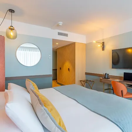 Le Riviera - Restaurant & - Ex Golden Tulip Aix Les Bains 4*