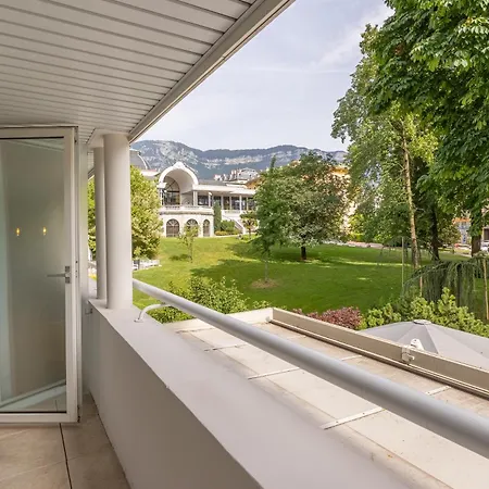 Hotell Le Riviera - Restaurant & - Ex Golden Tulip Aix Les Bains
