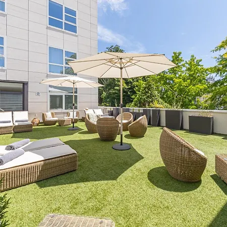 Hotell Le Riviera - Restaurant & - Ex Golden Tulip Aix Les Bains 4*