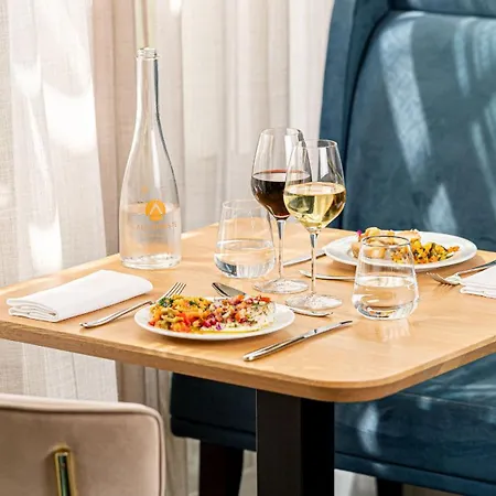 Hotell Le Riviera - Restaurant & - Ex Golden Tulip Aix Les Bains 4*