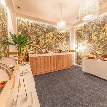 Le Riviera - Restaurant & - Ex Golden Tulip Aix Les Bains Hotell 4*