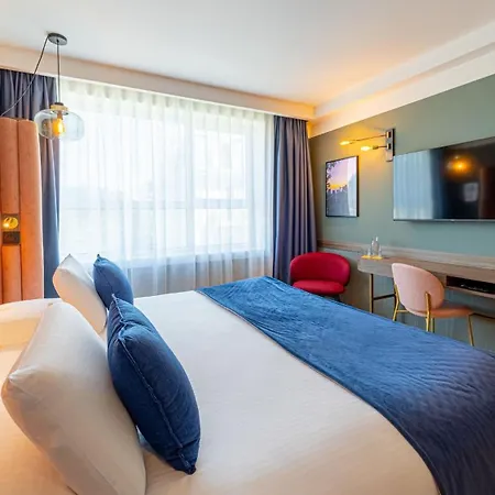 Le Riviera - Restaurant & - Ex Golden Tulip Aix Les Bains Hotell