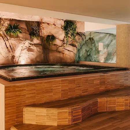 Hotell Le Riviera - Restaurant & - Ex Golden Tulip Aix Les Bains