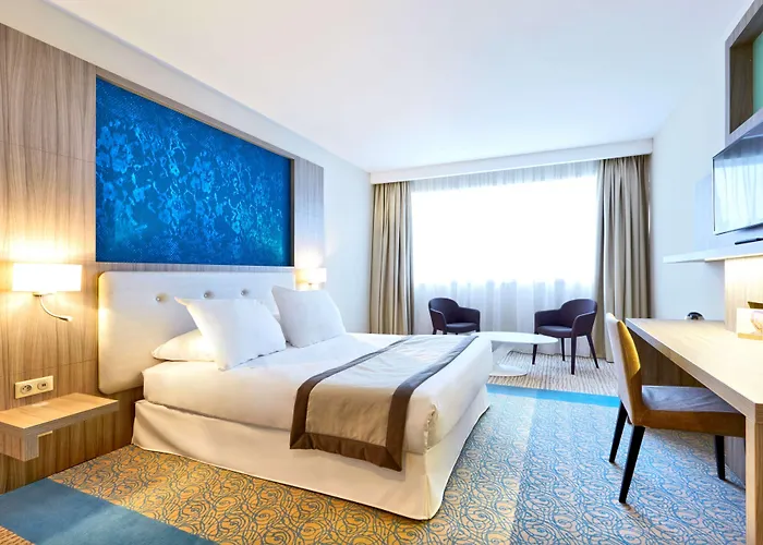 Hotel Le Riviera - Restaurant & - Ex Golden Tulip Aix Les Bains