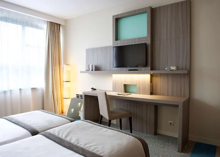 Le Riviera - Restaurant & - Ex Golden Tulip Aix Les Bains Hotel Aix-les-Bains