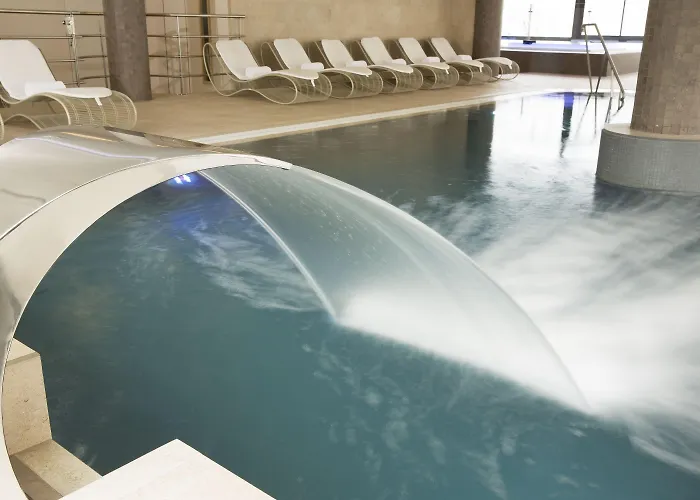 Le Riviera - Restaurant & - Ex Golden Tulip Aix Les Bains Hotel Aix-les-Bains