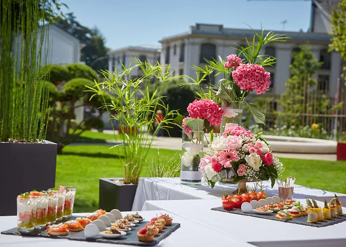 Le Riviera - Restaurant & - Ex Golden Tulip Aix Les Bains 4*