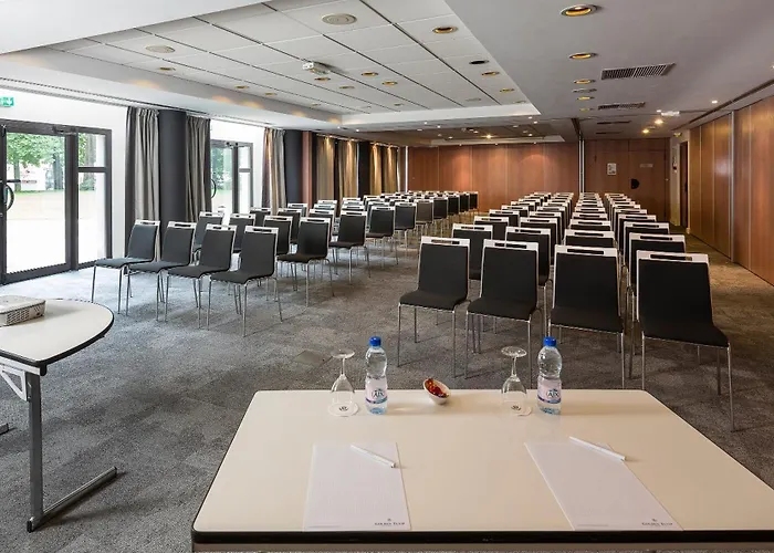 Le Riviera - Restaurant & - Ex Golden Tulip Aix Les Bains Hotel Aix-les-Bains