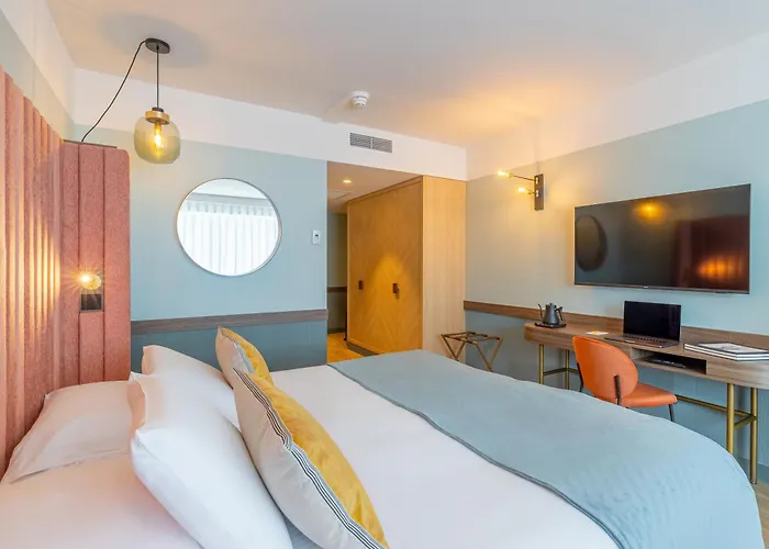 Le Riviera - Restaurant & - Ex Golden Tulip Aix Les Bains 4*