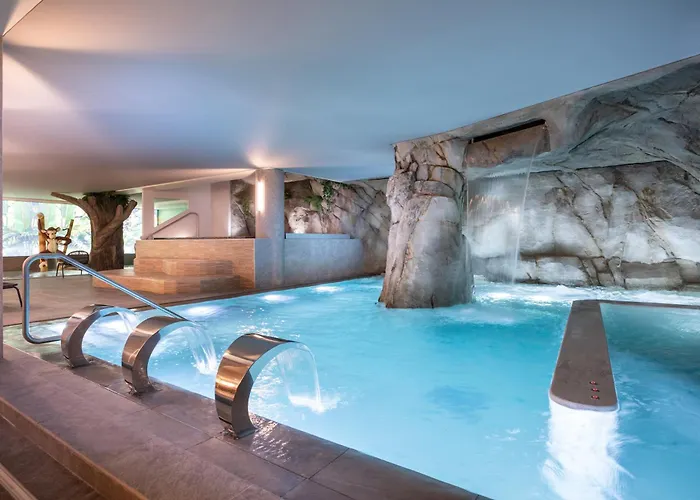 Le Riviera - Restaurant & - Ex Golden Tulip Aix Les Bains