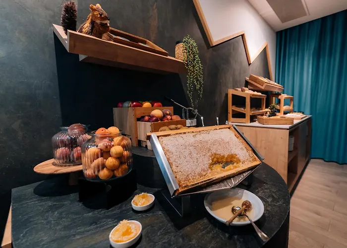 Le Riviera - Restaurant & - Ex Golden Tulip Aix Les Bains Hotel