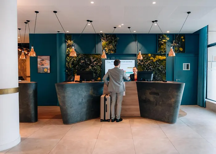 Hotel Le Riviera - Restaurant & - Ex Golden Tulip Aix Les Bains