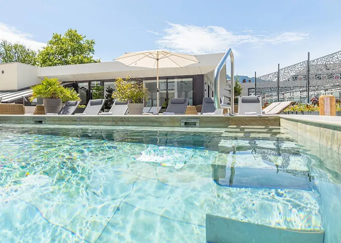 Hotel Le Riviera - Restaurant & - Ex Golden Tulip Aix Les Bains