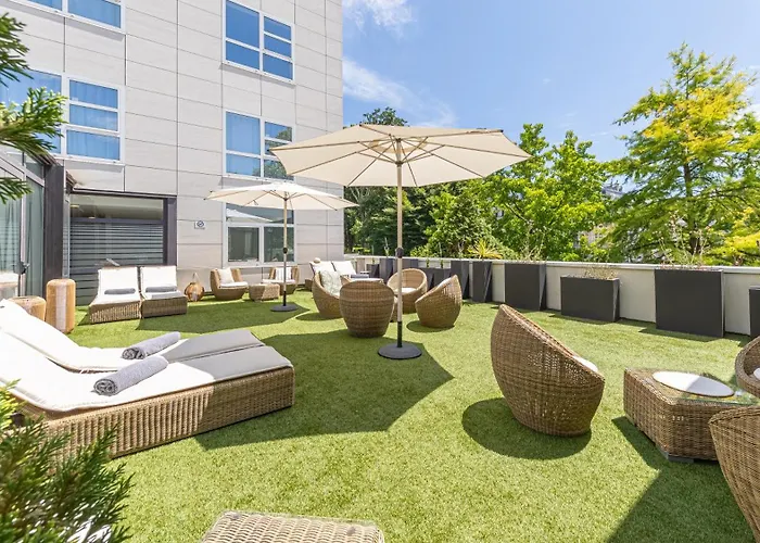 Hotel Le Riviera - Restaurant & - Ex Golden Tulip Aix Les Bains 4*