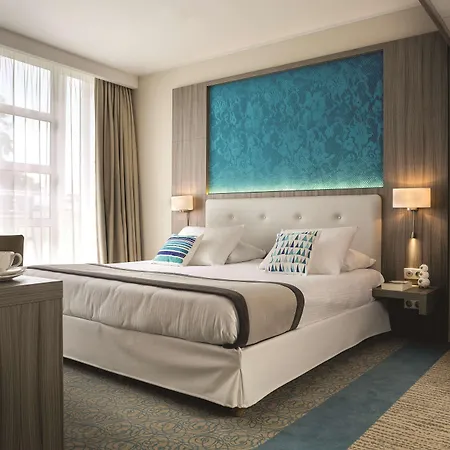 Golden Tulip Aix Les Bains - & 호텔 4*