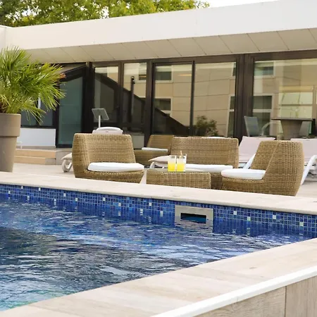 호텔 Golden Tulip Aix Les Bains - &